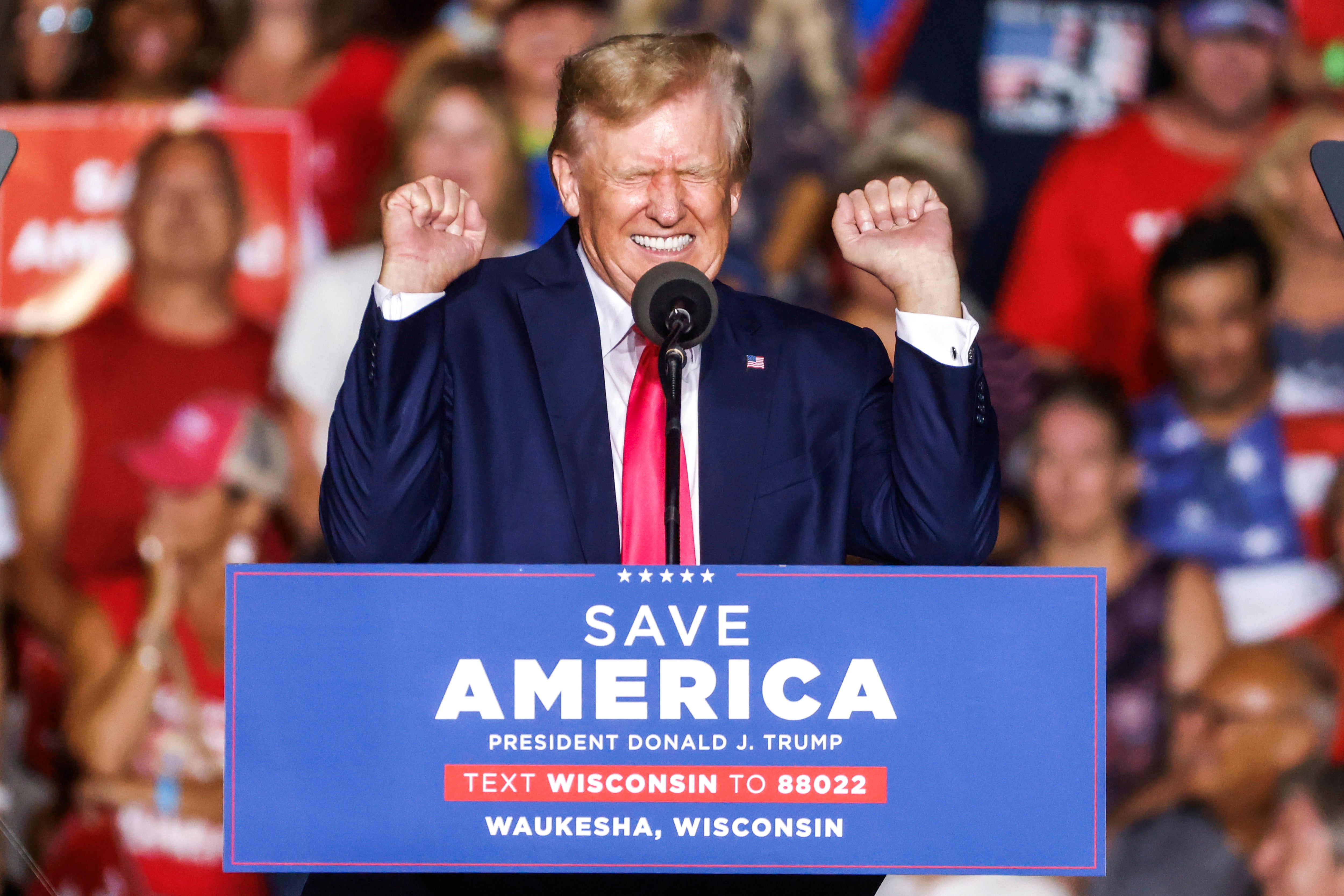 El expresidente estadounidense Donald Trump durante un acto electoral celebrado en Waukesha, Wisconsin, el pasado domingo.