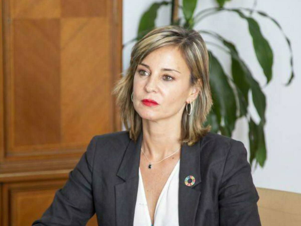 Verónica Martínez Barbero, candidata de Sumar, aboga por el diálogo para resolver el conflicto del metal en Vigo