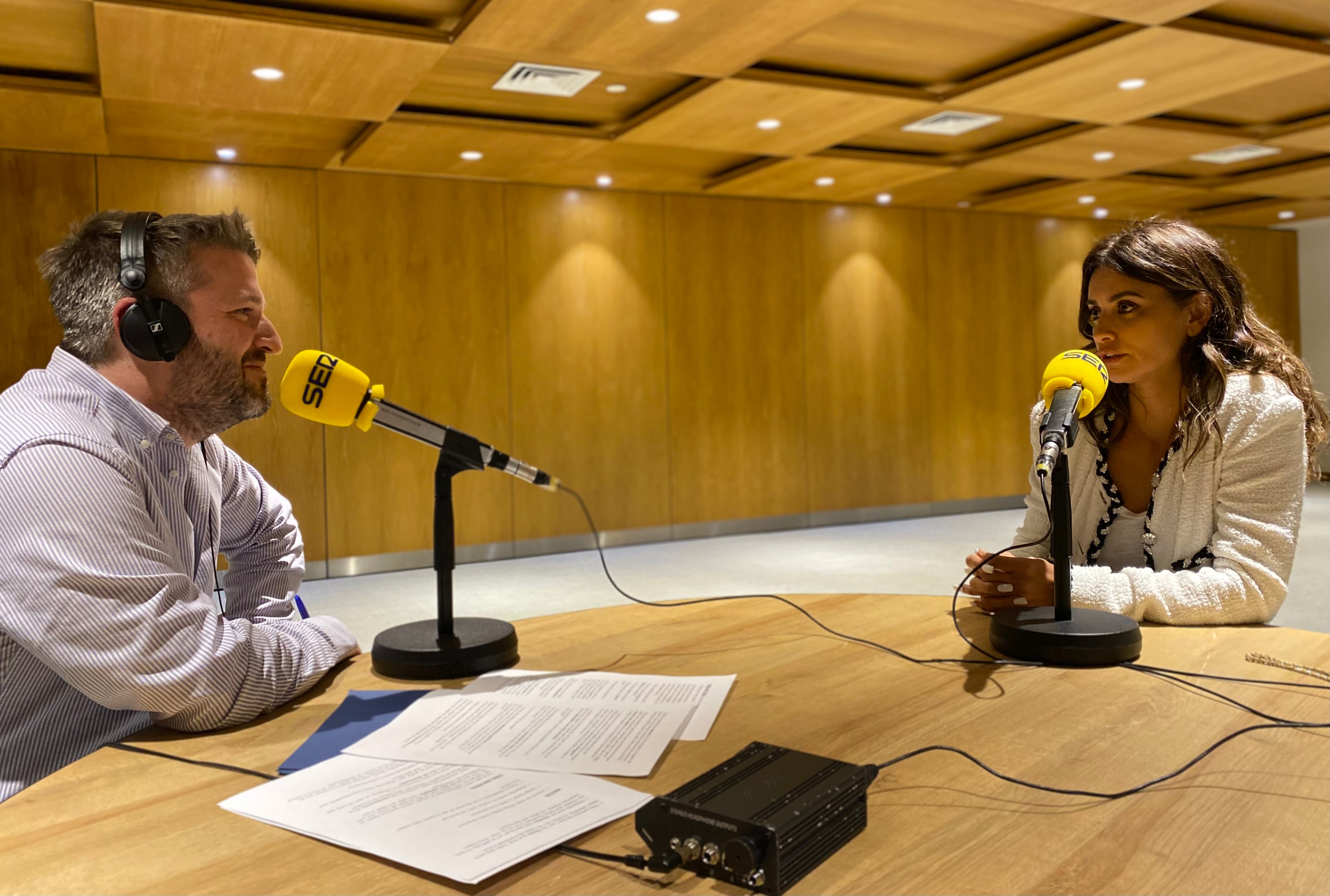 Aimar Bretos entrevista a Penélope Cruz en Hora 25.