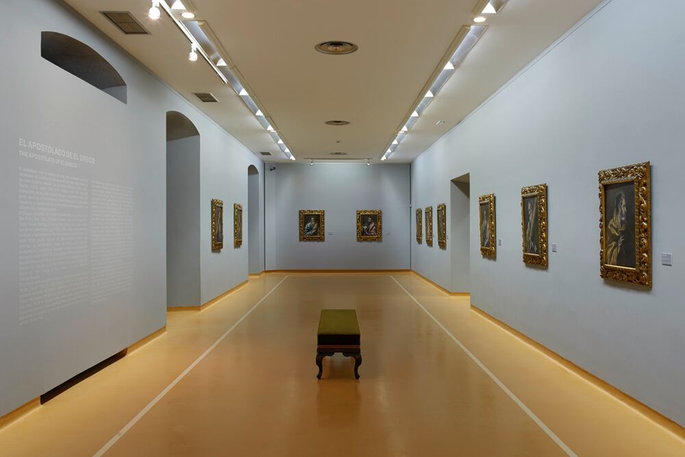 Sala de El Apostolado de &quot;El Greco&quot; en el Museo de Bellas Artes de Asturias