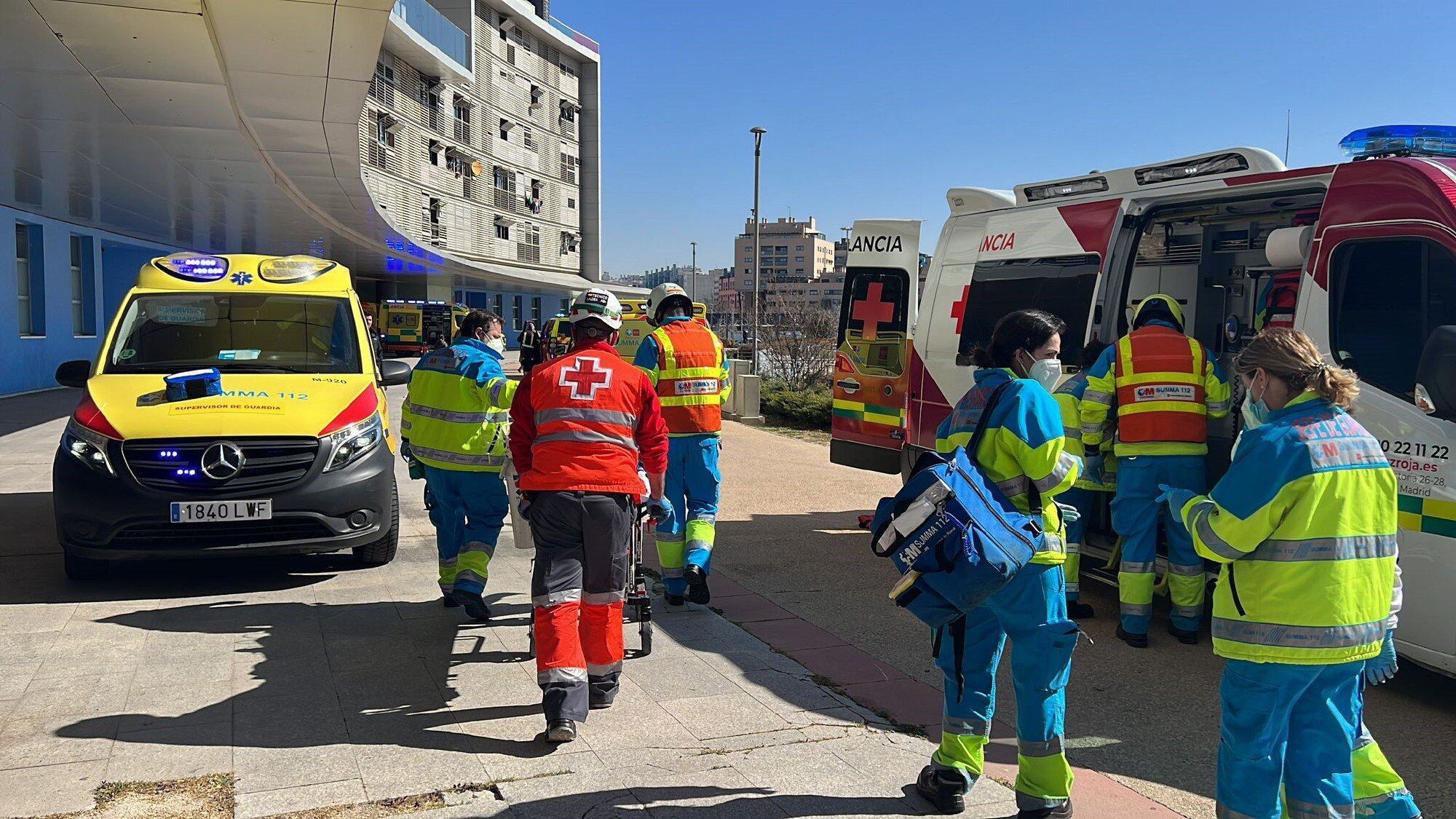 03/03/2023 Intervención de sanitarios de SUMMA 112 y Cruz Roja para atender a los dos jóvenes heridos.
SOCIEDAD ESPAÑA EUROPA MADRID
EMERGENCIAS 112 COMUNIDAD DE MADRID
