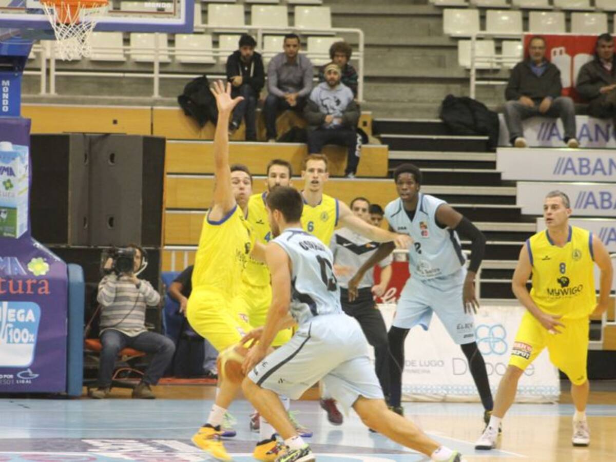 Los gallegos golpean primero con Llorca como mejor del partido