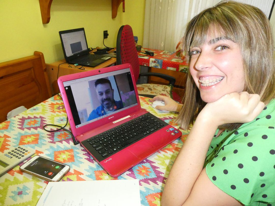 Jessica Castaño, de la Academia Astur de Gijón.