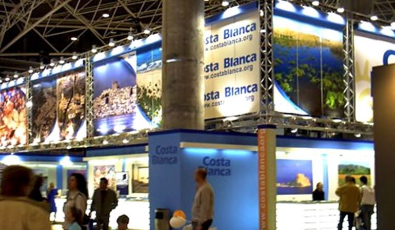 Stand del Patronato de Turismo Costablanca construido por Exporigging para FITUR.