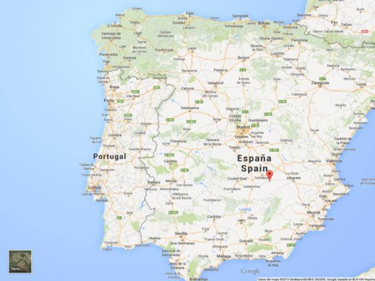 "Se movía una lámpara que tengo de pie"