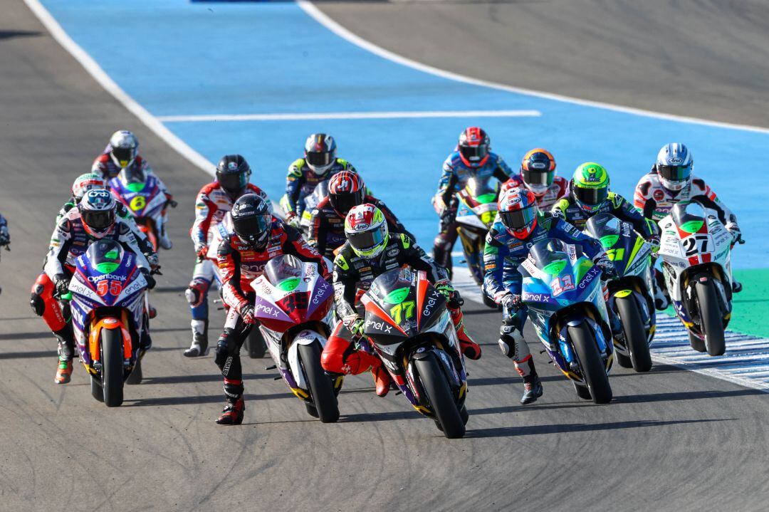 Carrera de Moto E en el circuito de Jerez 