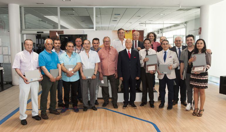 Vehinter ha reconocido el trabajo de sus empleados más veteranos