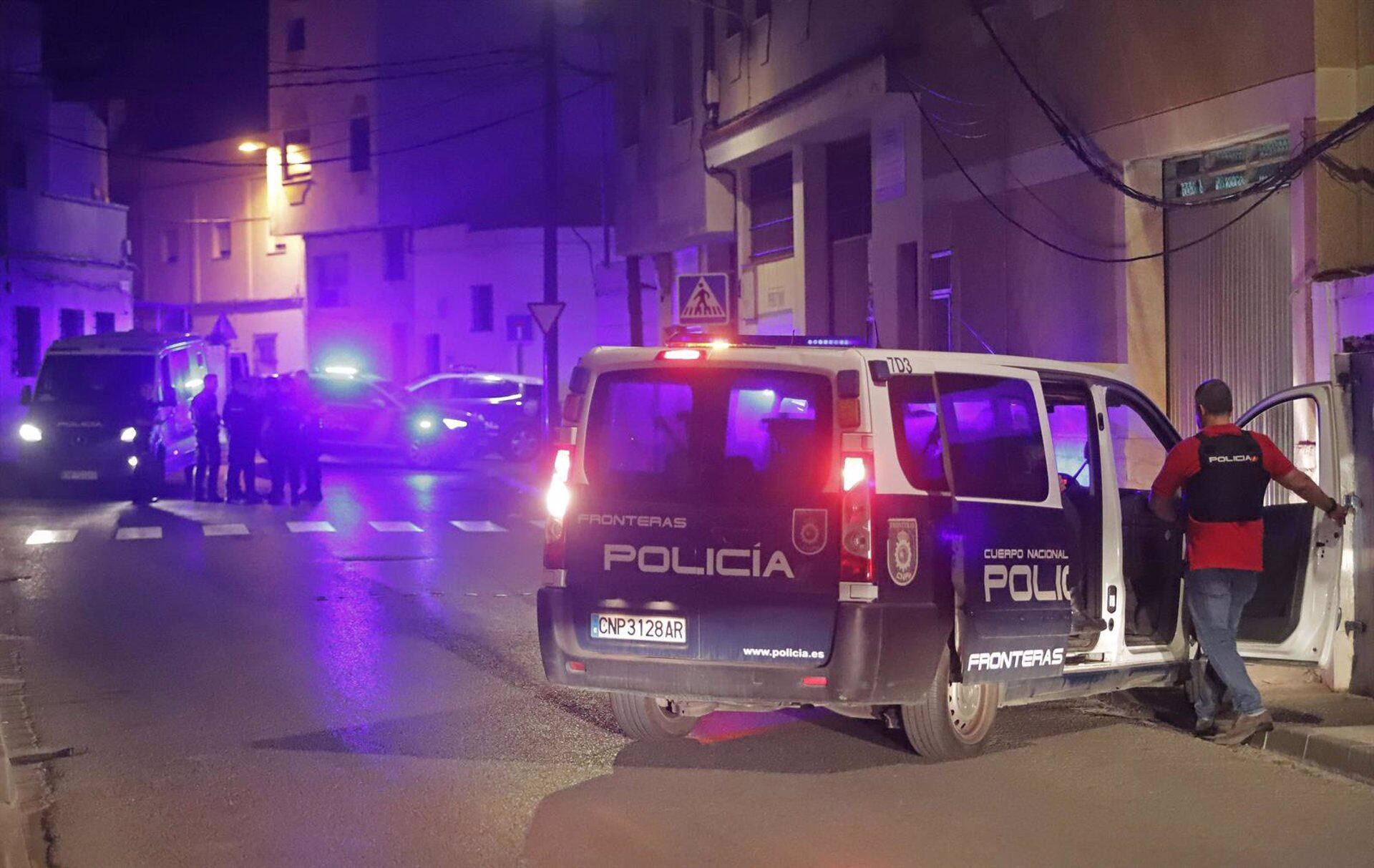 Detenido un menor de 16 años por la muerte de un joven de 19 apuñalado en plena calle en Algeciras.