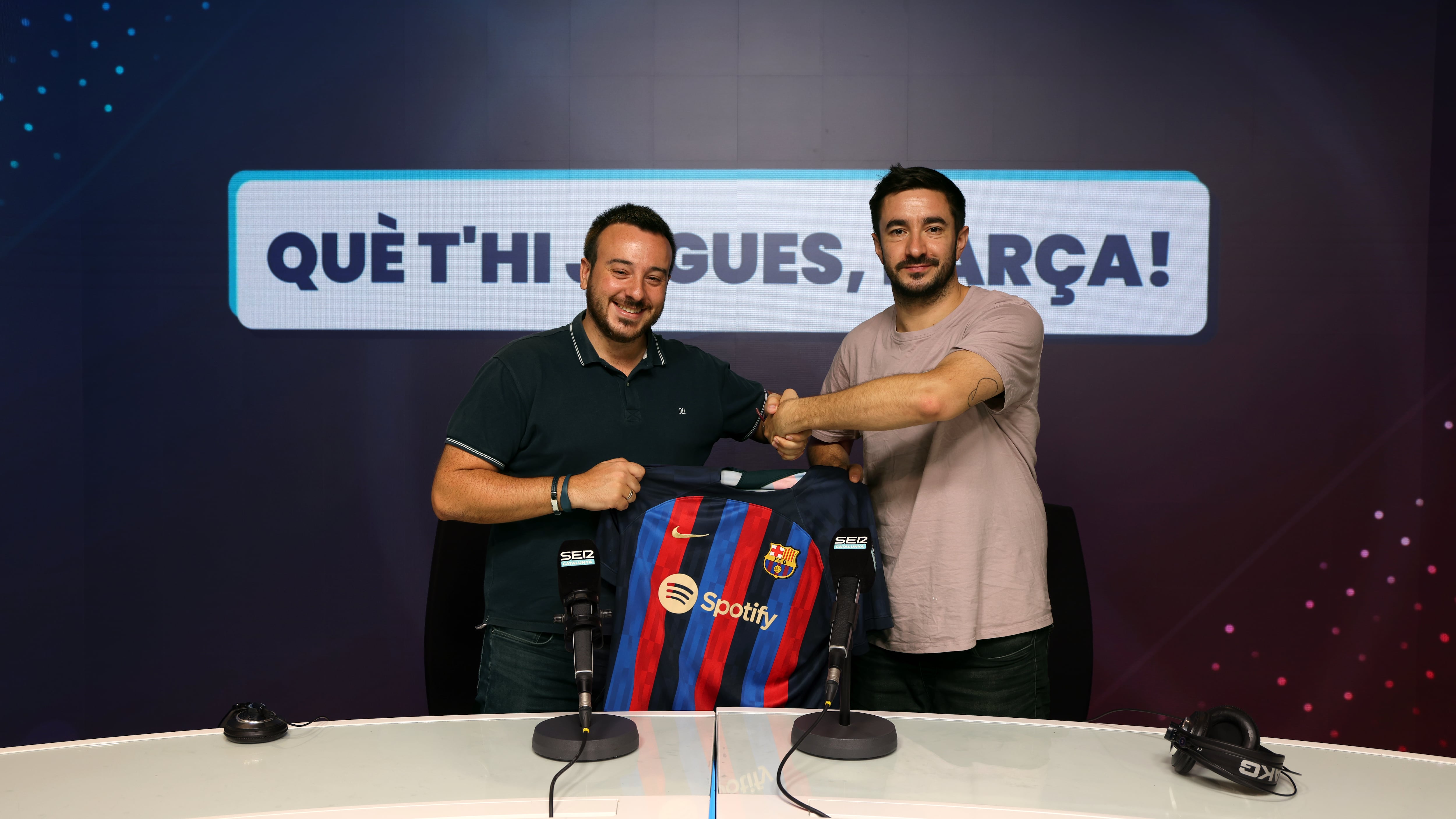 Santi Ovalle i Albert Bermúdez a l'estudi Toresky de Ràdio Barcelona