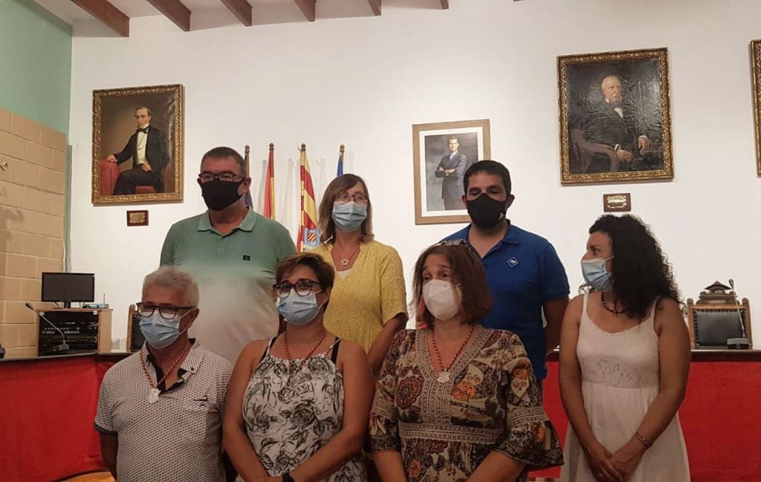 Es Castell ja disposa d&#039;un nou equip de govern en cobrir les baixes de regidors de començaments d&#039;estiu.