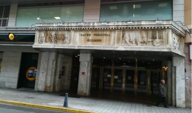 Fachada del Teatro Municipal Quijano