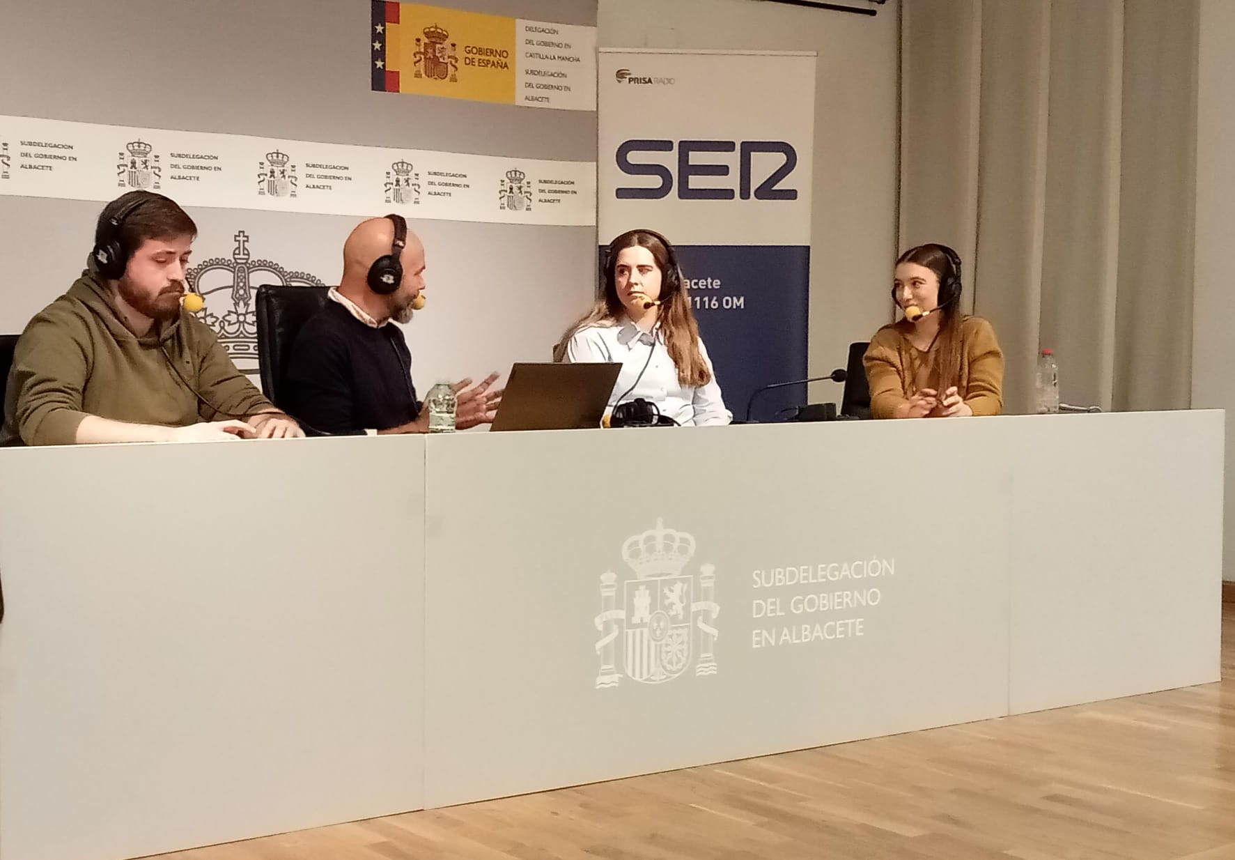 Nico Aguilar, María Martínez y Llanos Pérez