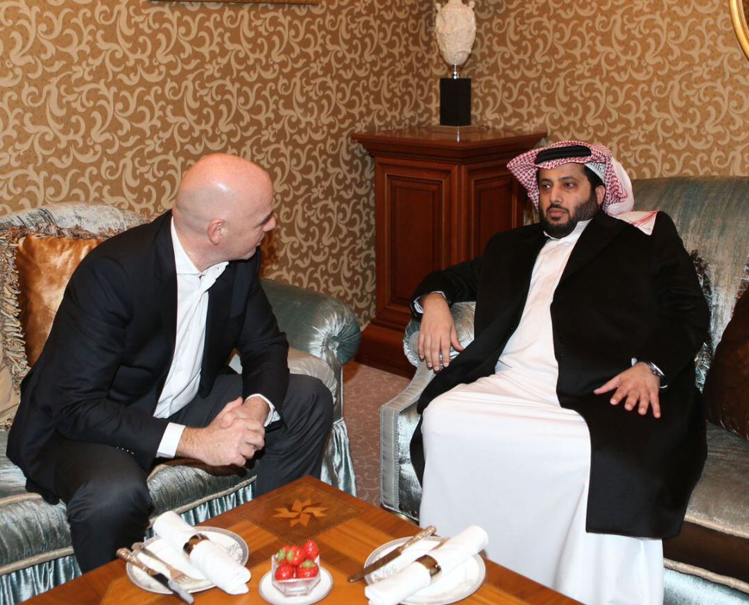 Turqui, a la derecha.