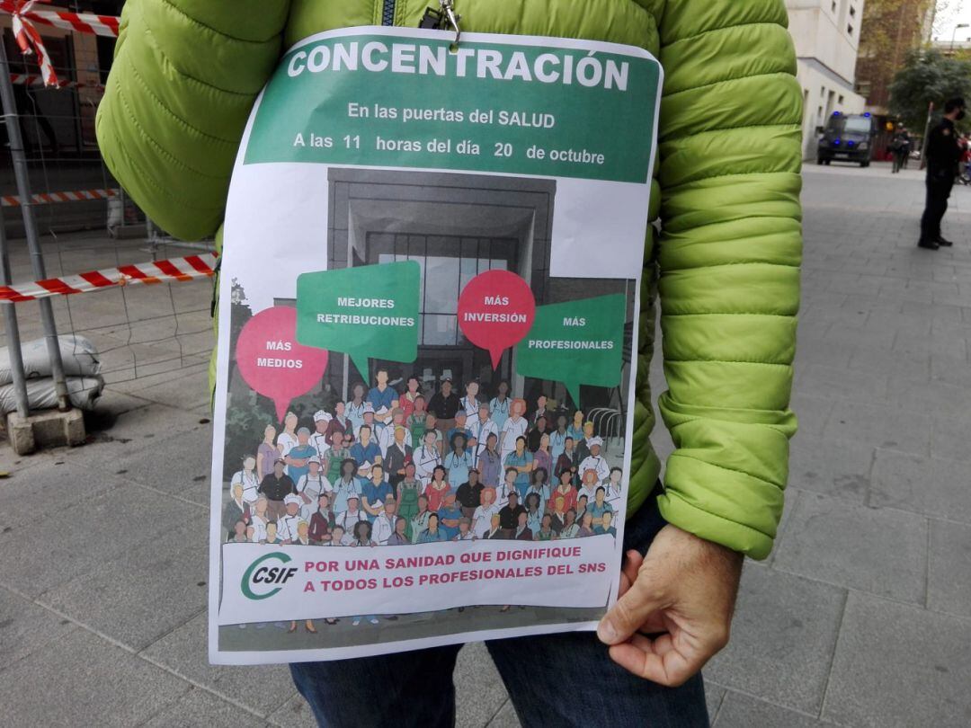 Protesta de sindicatos sanitarios en Aragón para pedir subidas de sueldos y mejoras laborales 