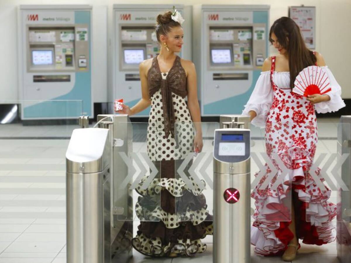 El metro de Málaga prolongará su servicio todos los días de la feria de agosto