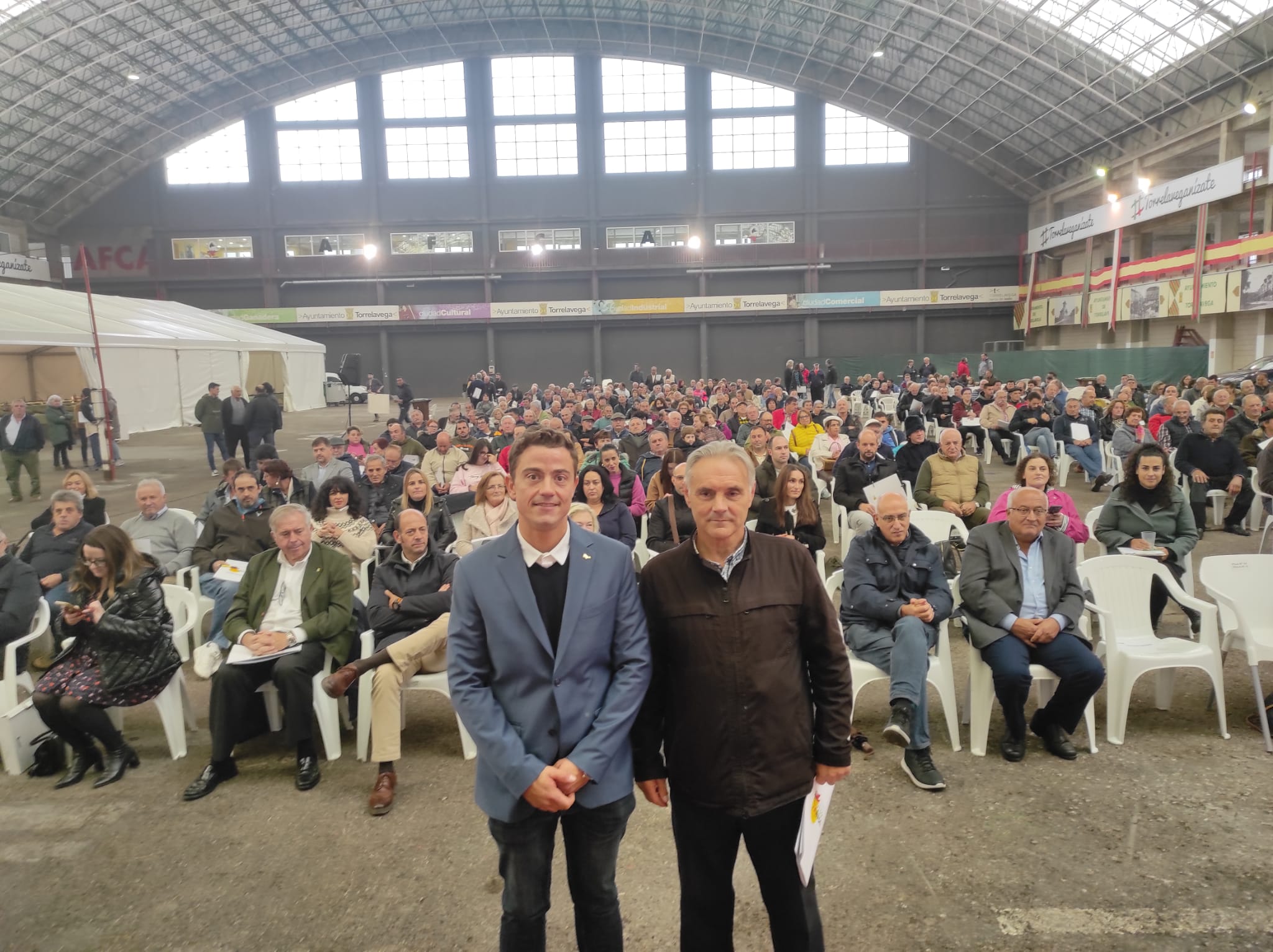 De izquierda a derecha, Luis Pérez Portilla y Gaspar Anabitarte.