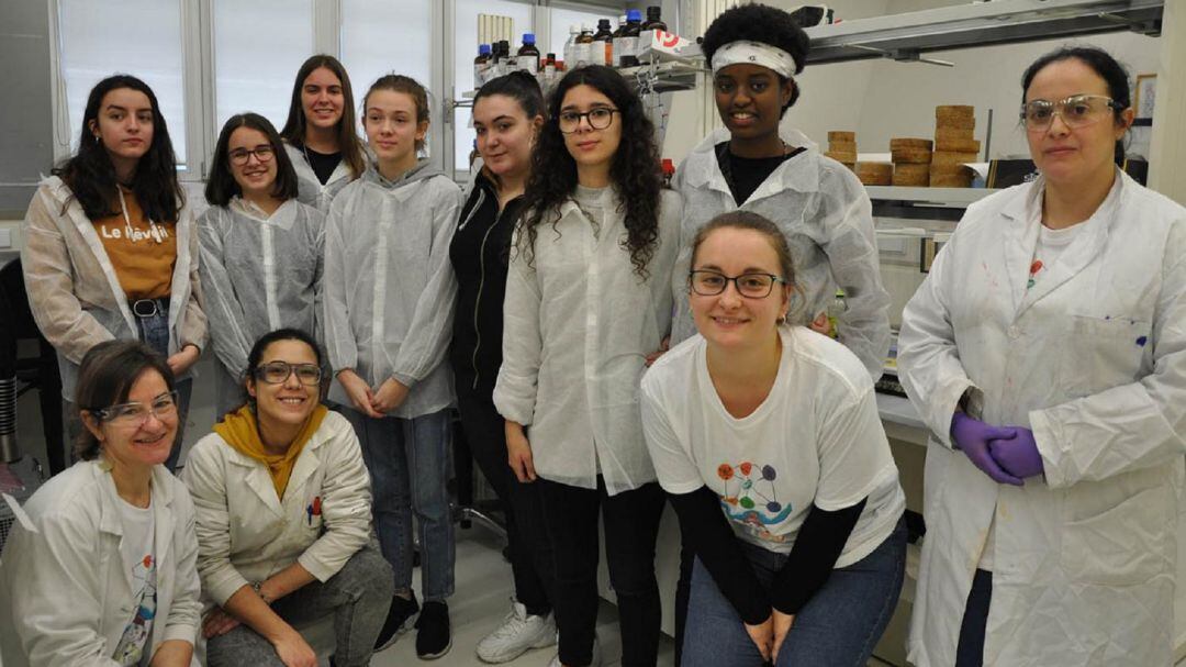 Grupo de alumnas que participaron en Elas Fan CienTec 2020