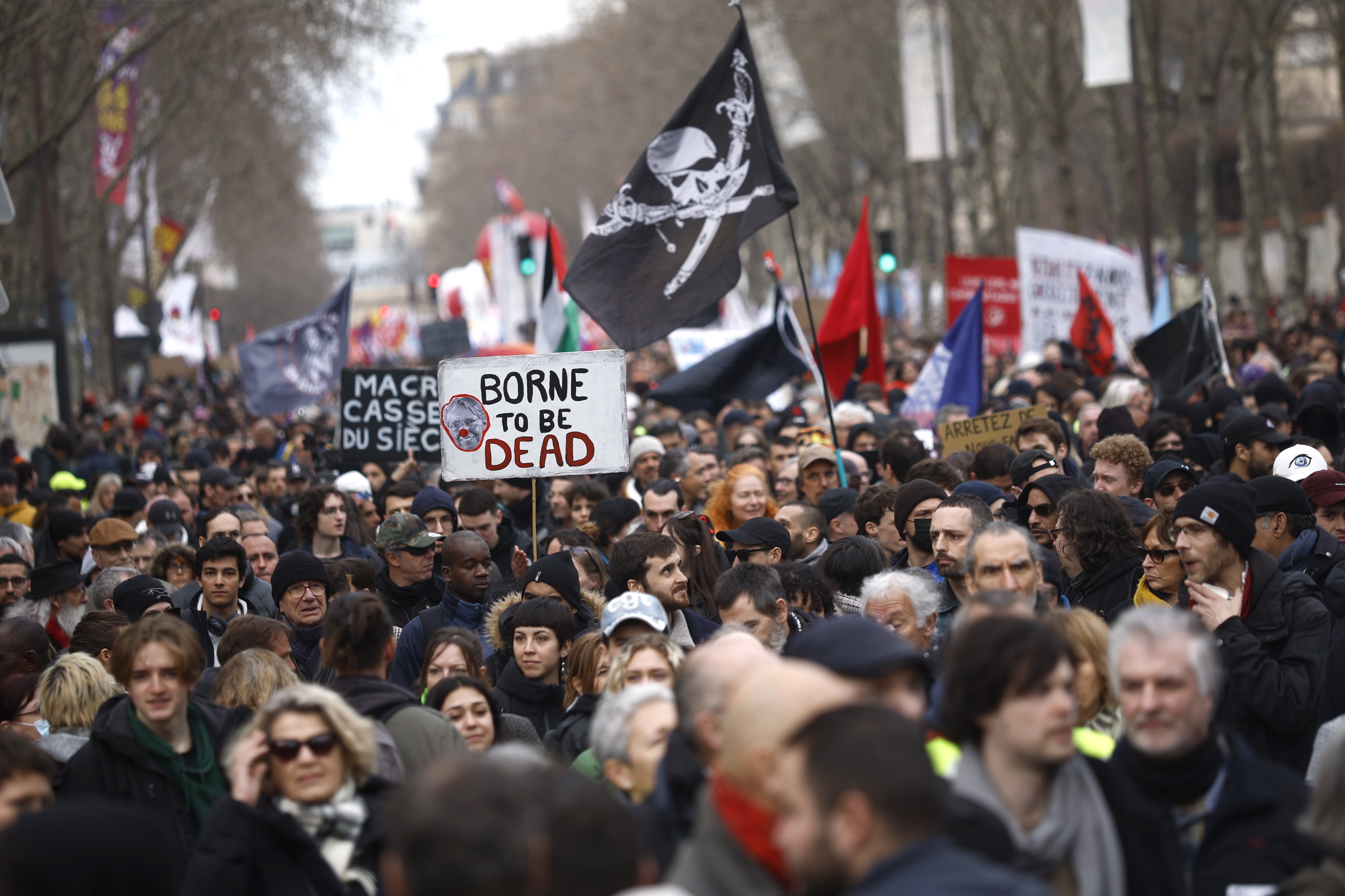 Imagen de las protestas que recorren las calles de París