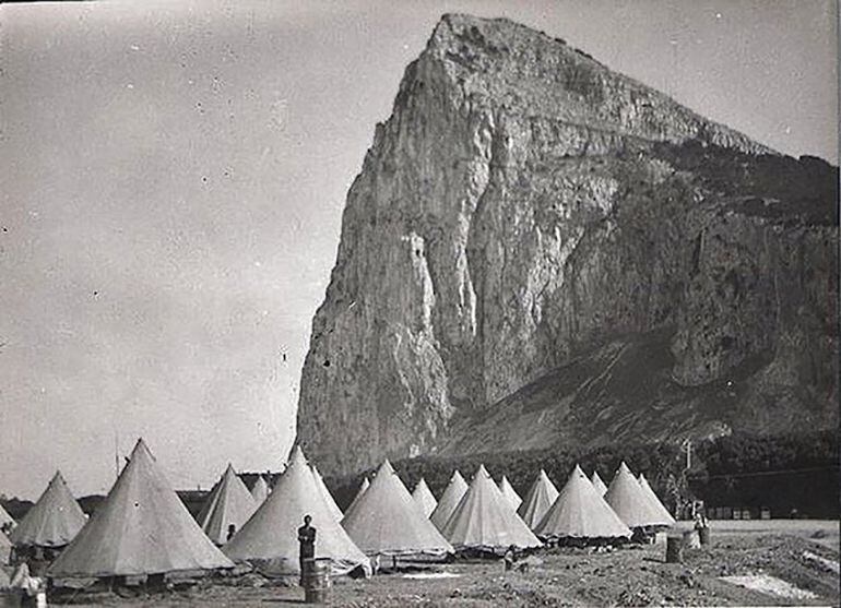 Campamento de refugiados españoles en Gibraltar.