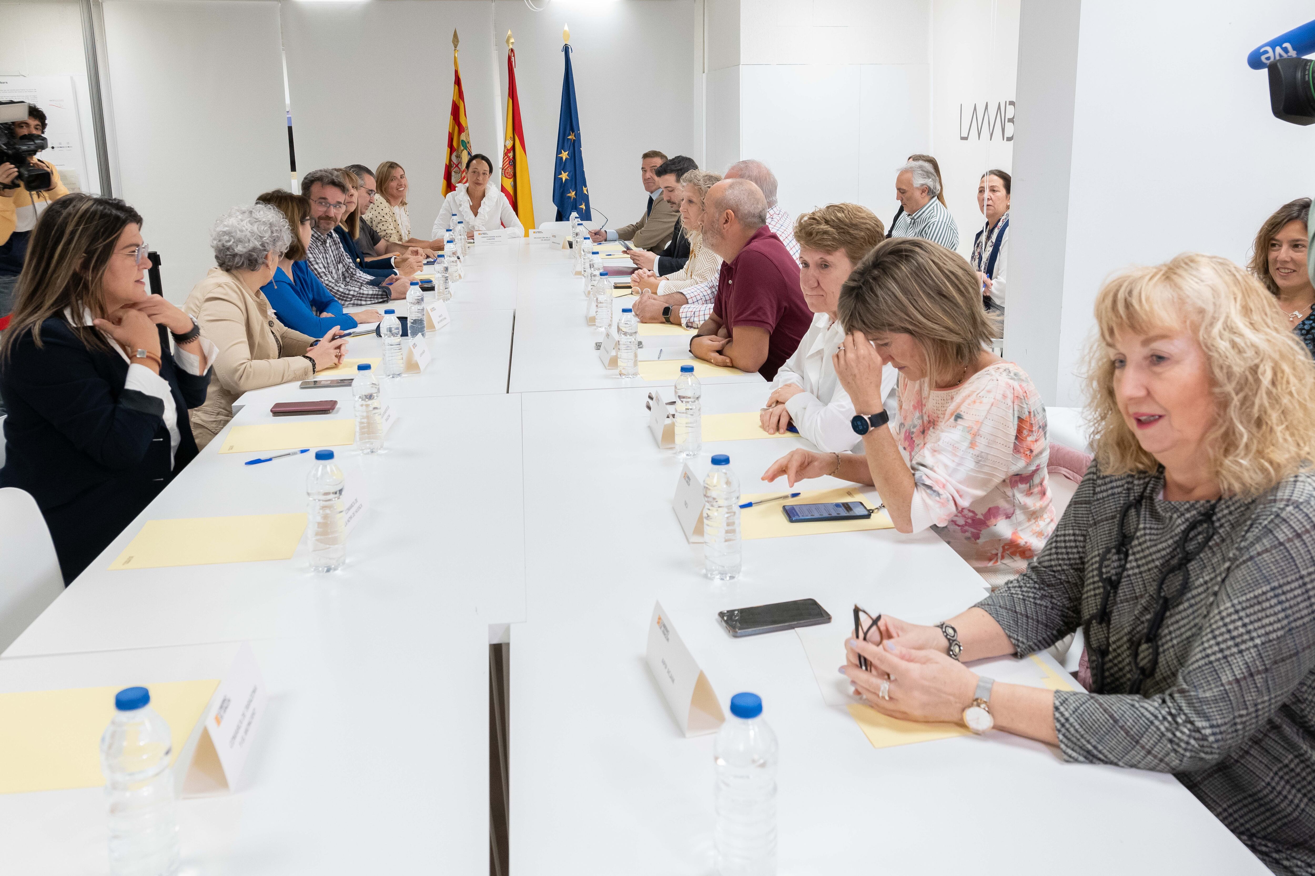 Momento de la reunión de coordinación, presidida por Carmén Susín, consejera de Bienestar Social y Familia