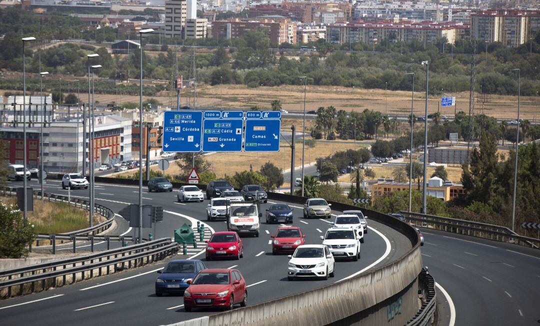 La Dirección General de Tráfico (DGT) ha puesto en marcha para este viernes 27 de agosto a las 15,00 horas y hasta las 24,00 horas del domingo 29 la operación especial de tráfico &#039;Retorno del Verano.