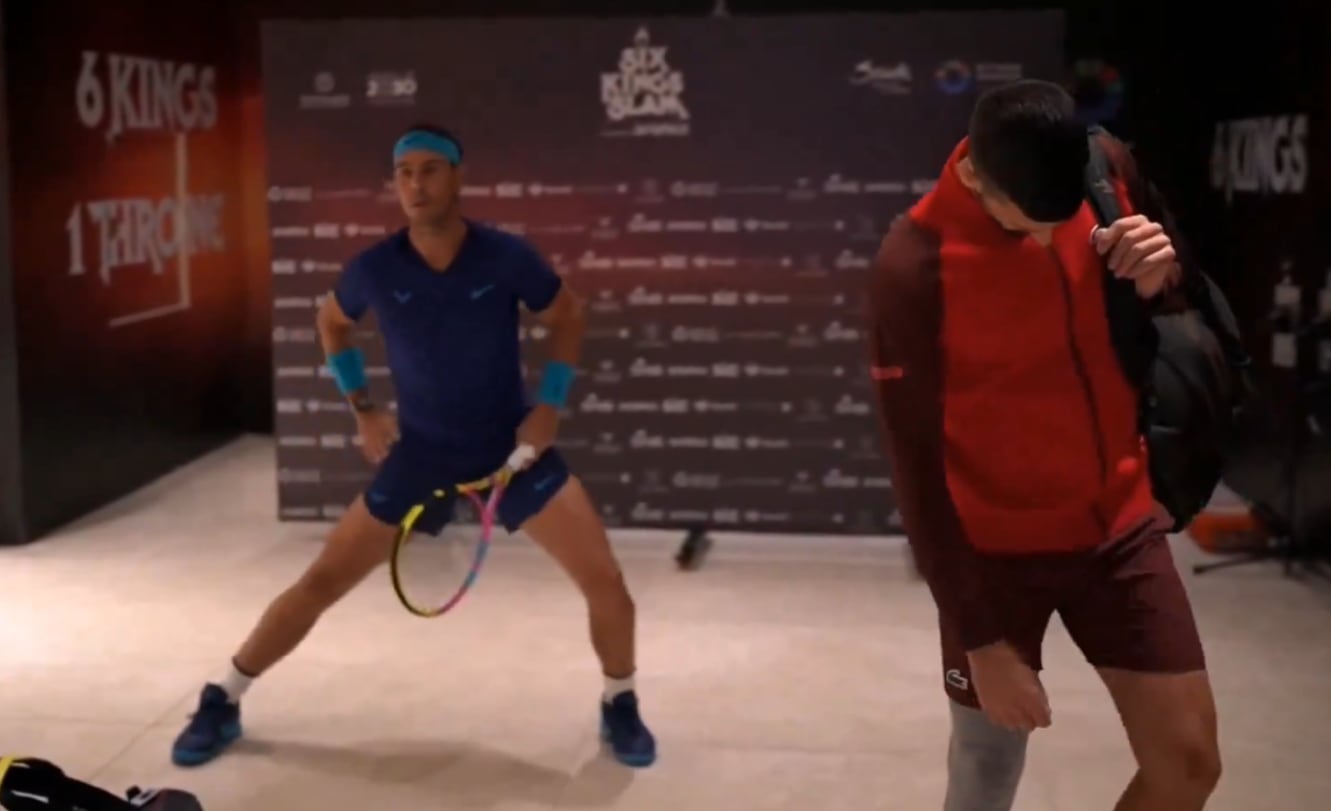 Rafa Nadal y Novak Djokovic, antes de salir a disputar su partido en el Six Kings Slam