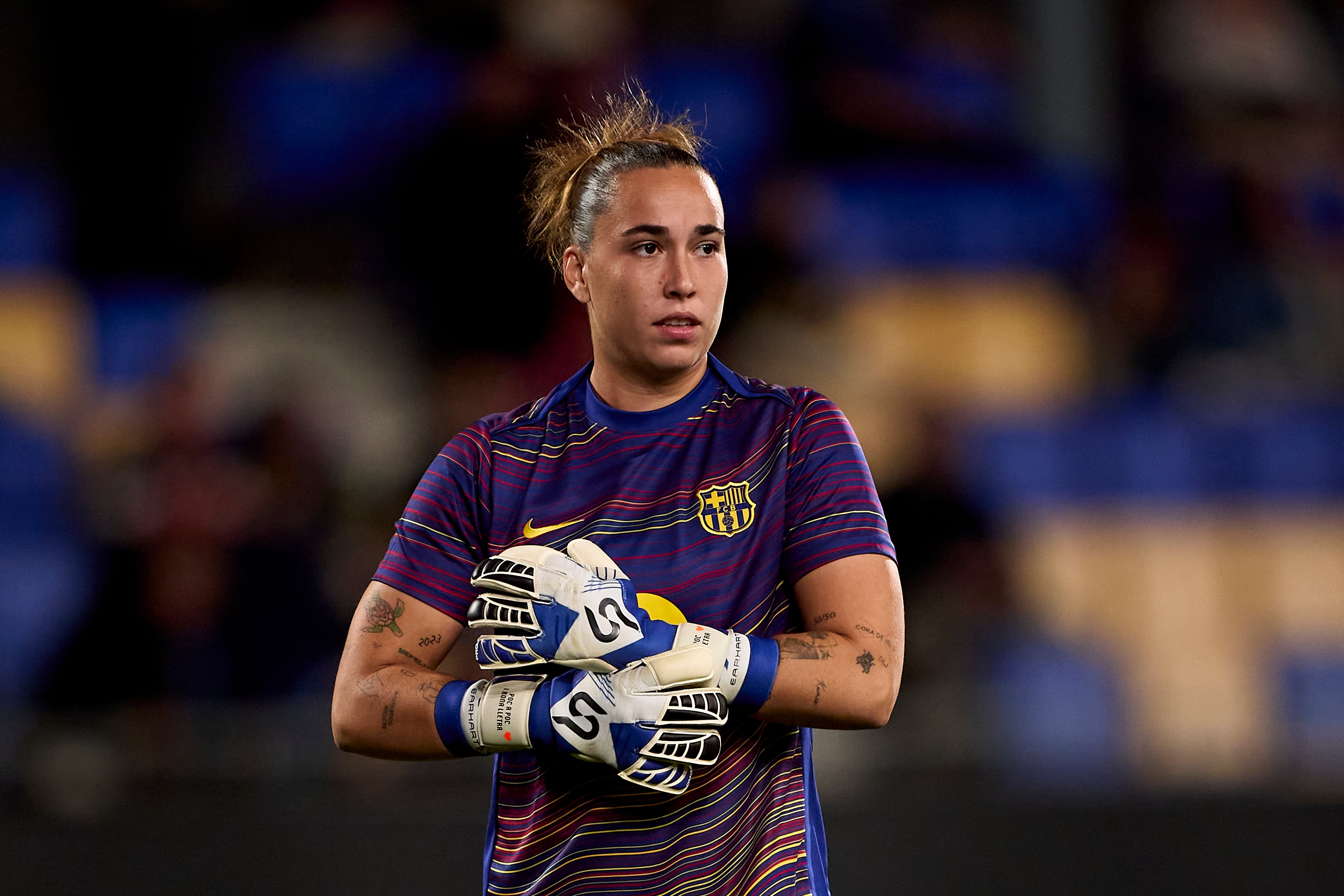 BARCELONA, SPAIN - OCTOBER 07: Cata Coll of FC Barcelona looks on during warms up prior to the UEFA Women&#039;s Champions League 2025/26 league phase match between FC Barcelona and FC Bayern Munchen on October 07, 2025 in Barcelona, Spain. (Photo by Pablo Rodriguez/Quality Sport Images/Getty Images)