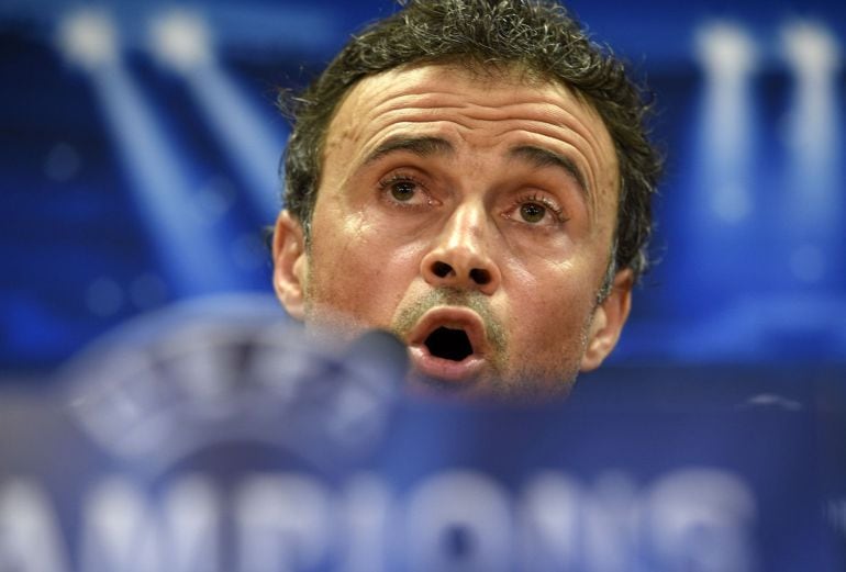 Barcelona&#039;s coach Luis Enrique gives a press conference at the Sports Center FC Barcelona Joan Gamper in Sant Joan Despi, near Barcelona on April 5, 2015, on the eve of the UEFA Champions League semi-final first leg football match between FC Barcelona and