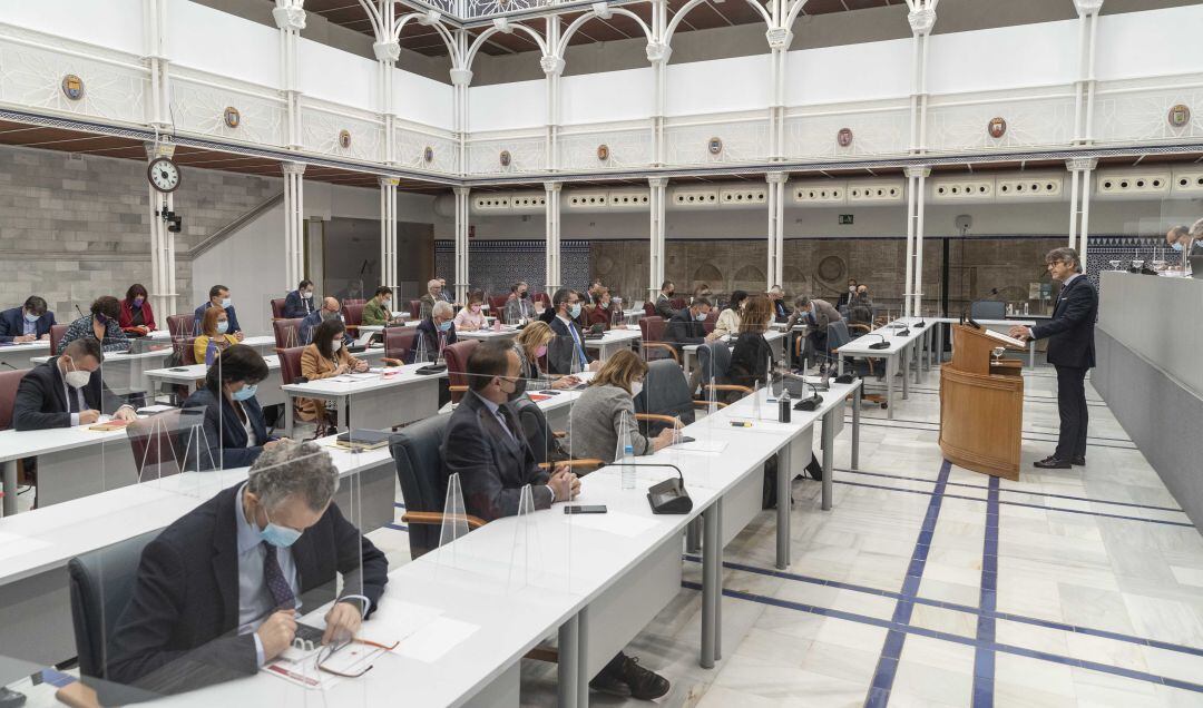 Pleno en la Asamblea Regional de Murcia