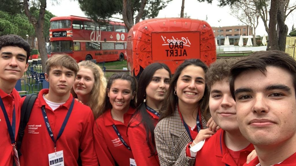 Algunos de los alumnos más brillantes de España que han competido este fin de semana para lograr una de las 50 plazas que anualmente concede el Programa Becas Europa.