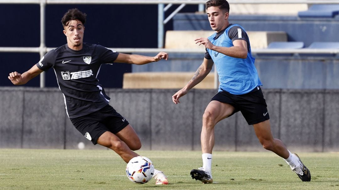 Cristo intenta superar a Larrubia en el entrenamiento del jueves