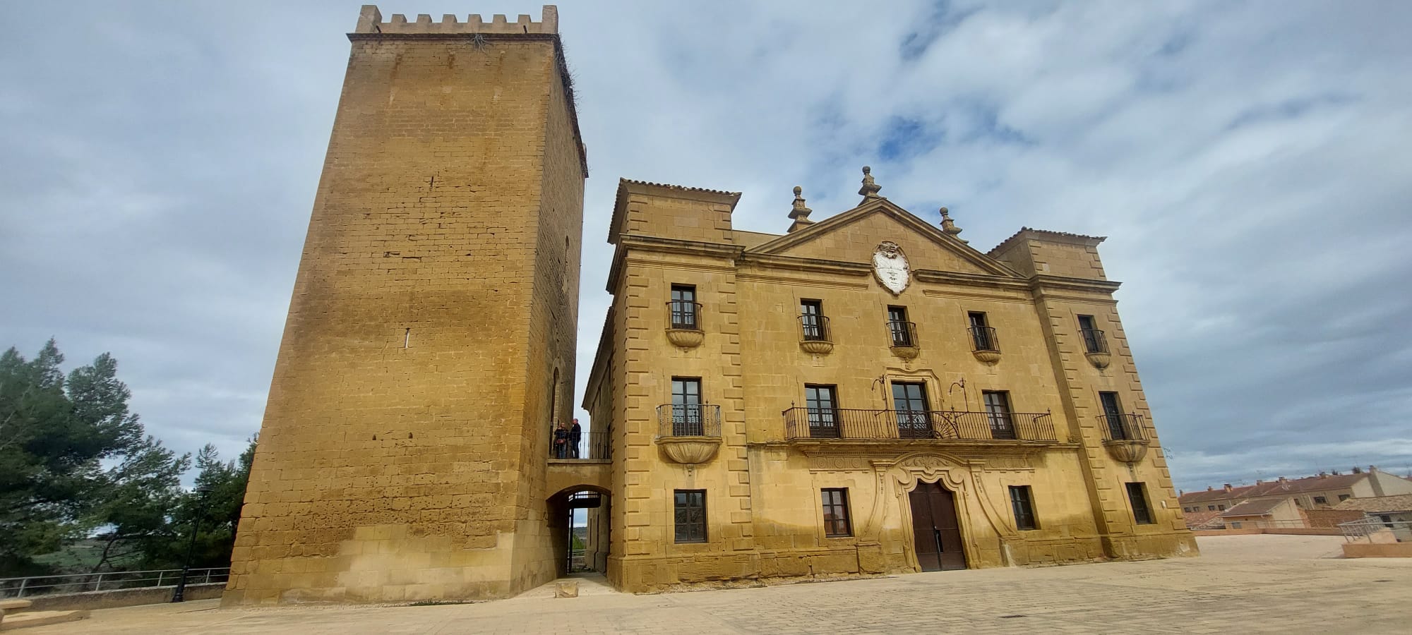 Palacio Condes de Aranda de Biota