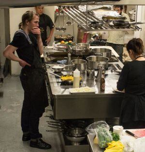 Árni Hjörvar, en la cocina del Sexto.