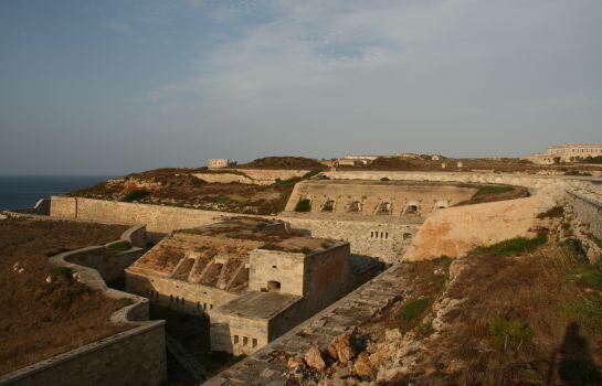 Vista de la Fortaleza de la Mola (Menorca).