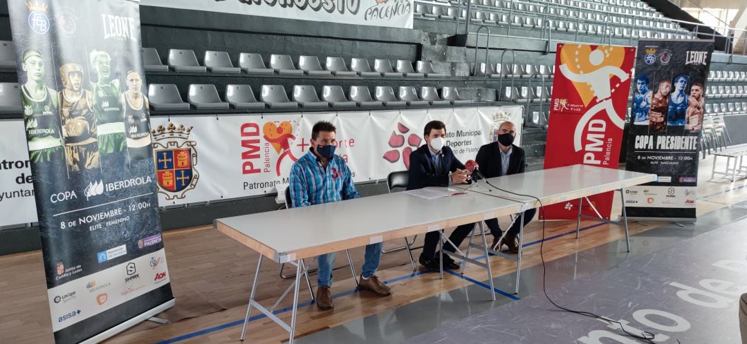 Presentación de la velada de Boxeo