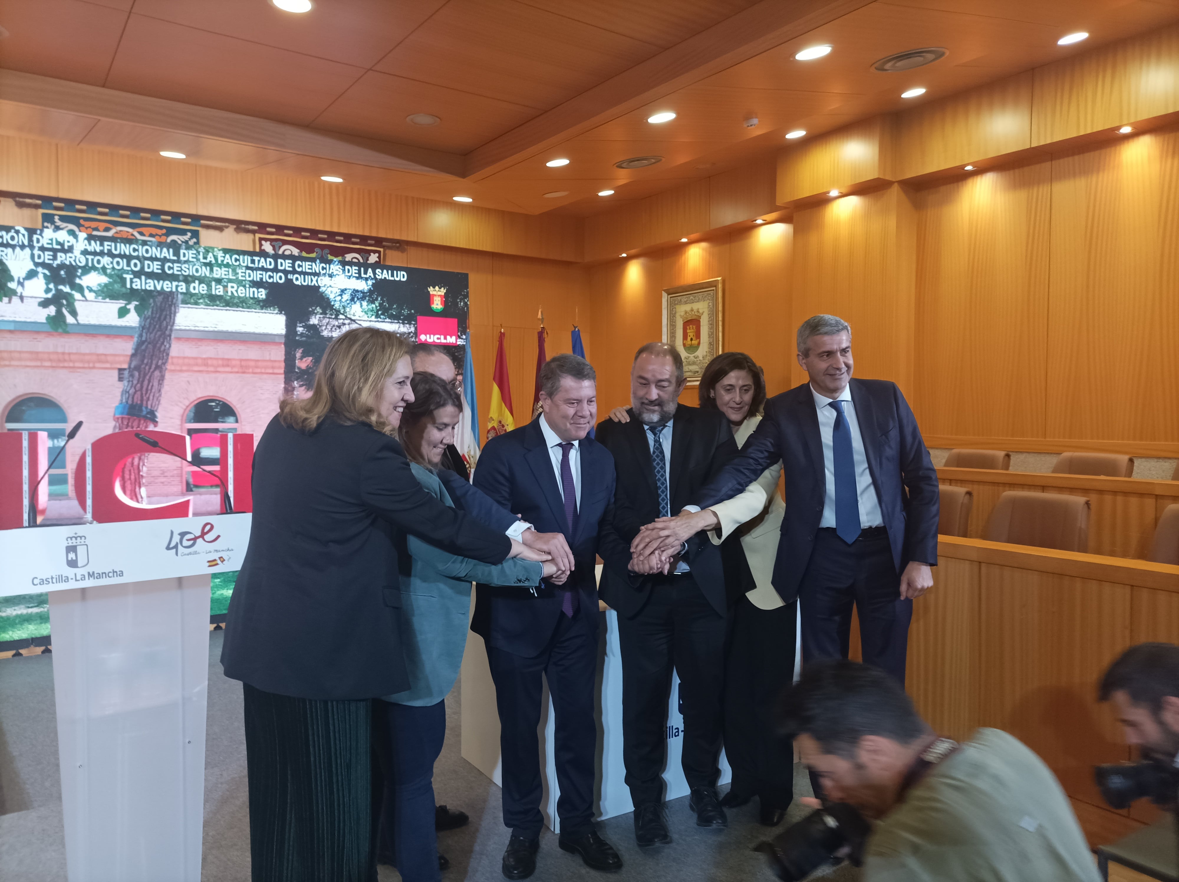 Acto de presentación del Plan Funcional en el Ayuntamiento de Talavera