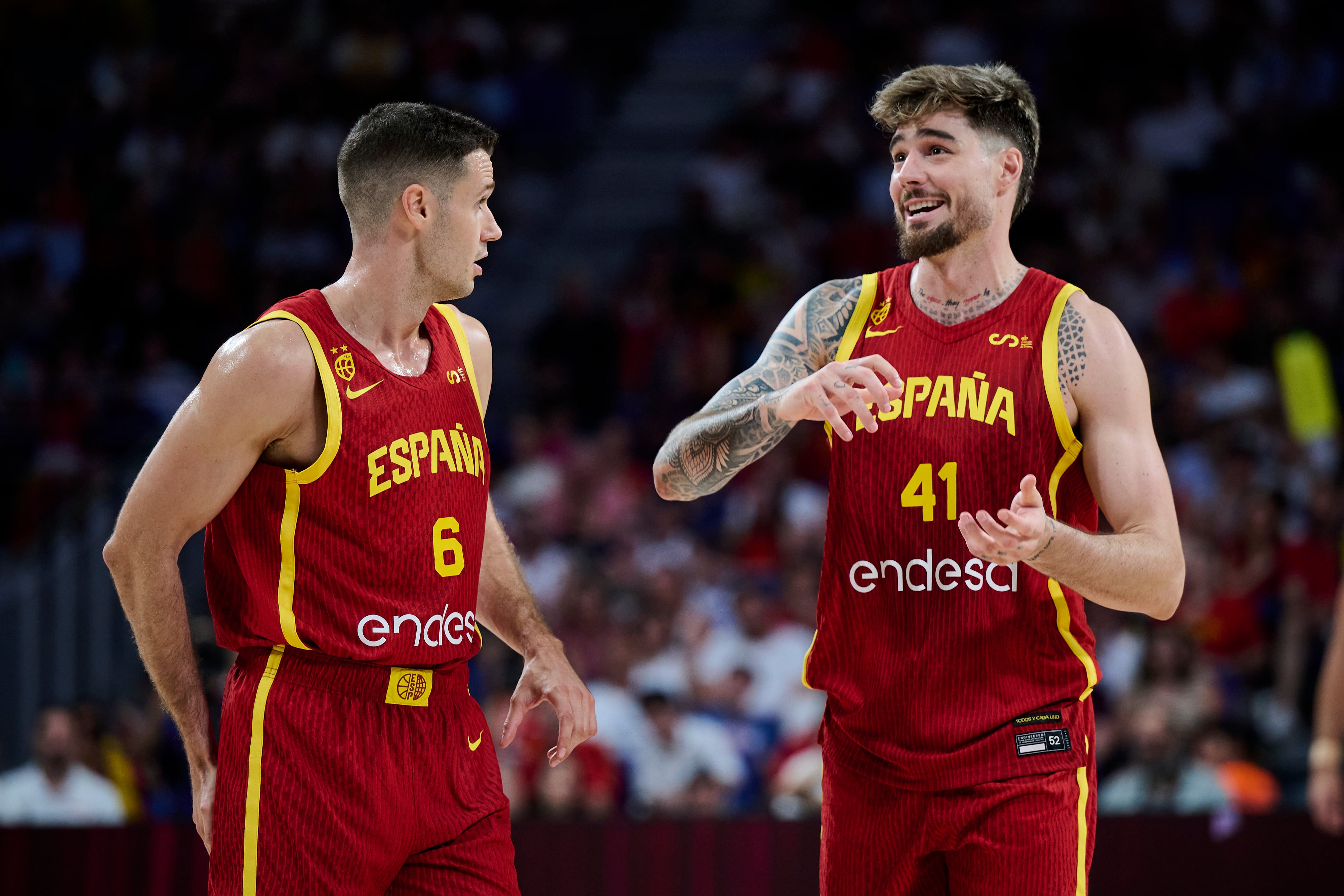 Juancho Hernangómez y Xabier López-Arostegui, compañeros en la Selección Española