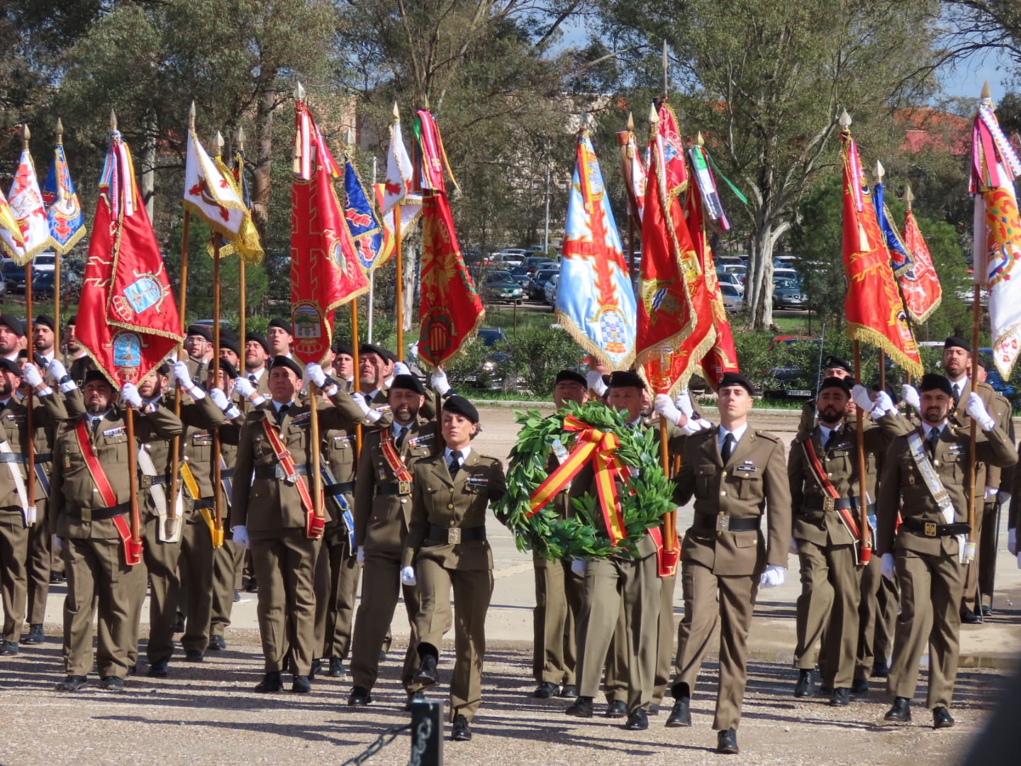 Homenaje a los caídos en el acto de toma de mando del nuevo general jefe de Cerro Muriano