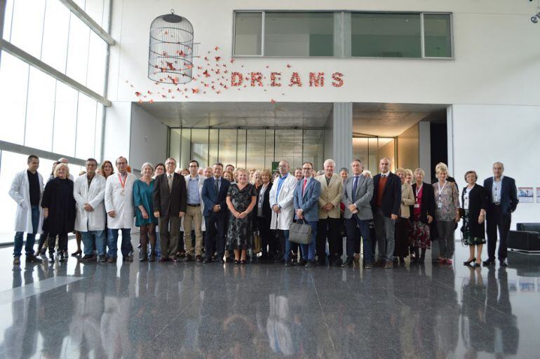 Momento de la presentación-inauguración del Laboratorio de Oncología Molecular del Hospital Marina Salud de Dénia.