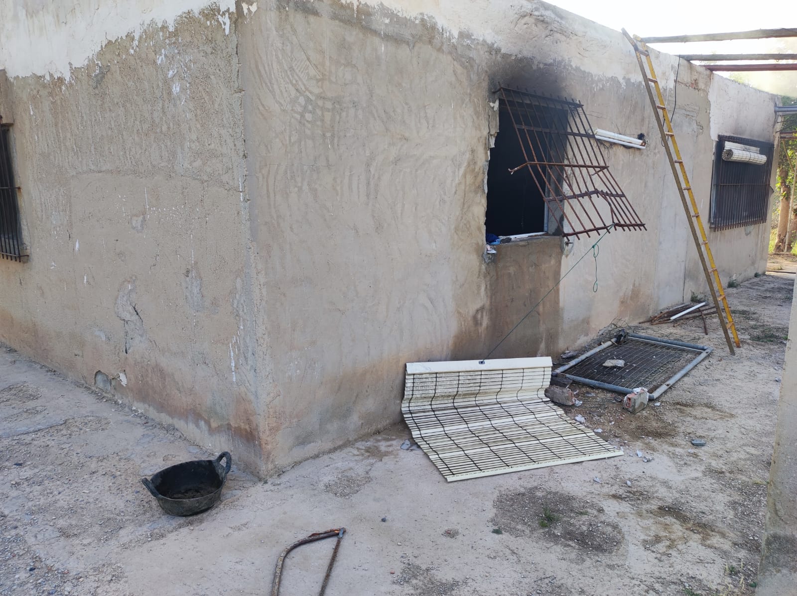 Imagen de la vivienda arrasada por el fuego en La Cañada del Fenollar