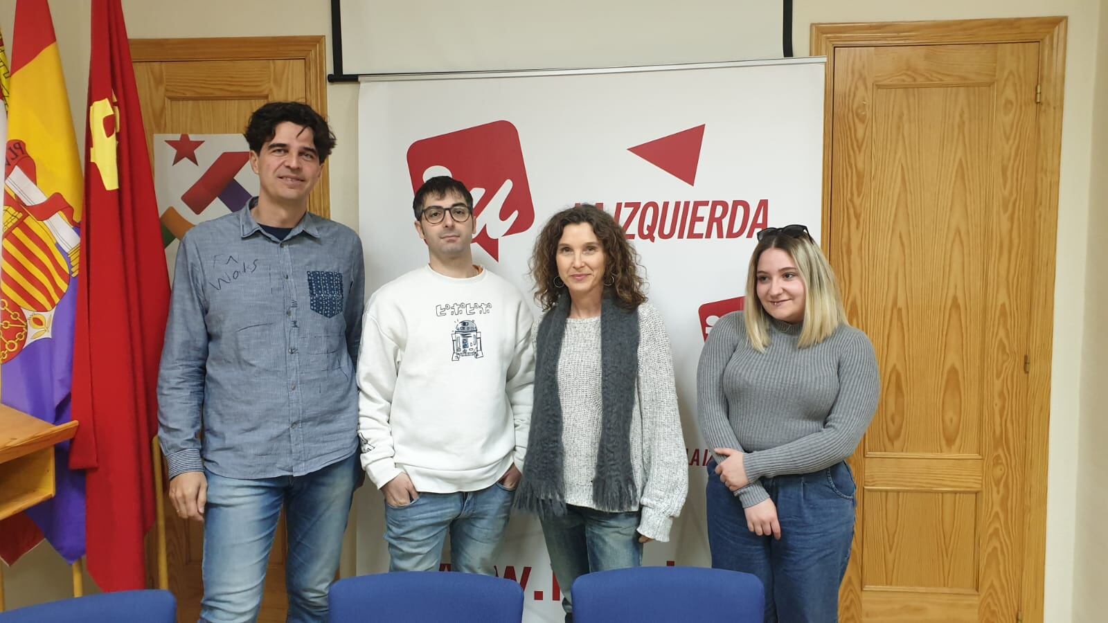 Presentación de la candidatura IU-Podemos &#039;Caminando Juntas&#039;