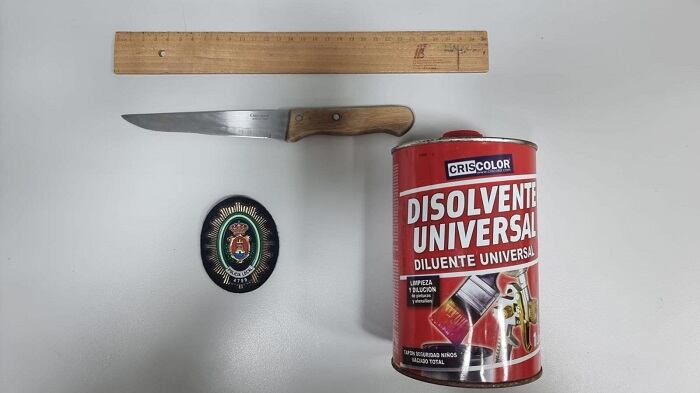 Cuchillo intervenido al detenido