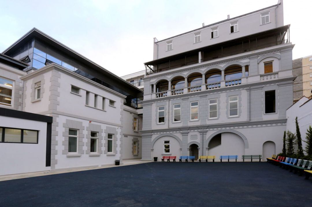 Escuela primaria de San Bernardo.