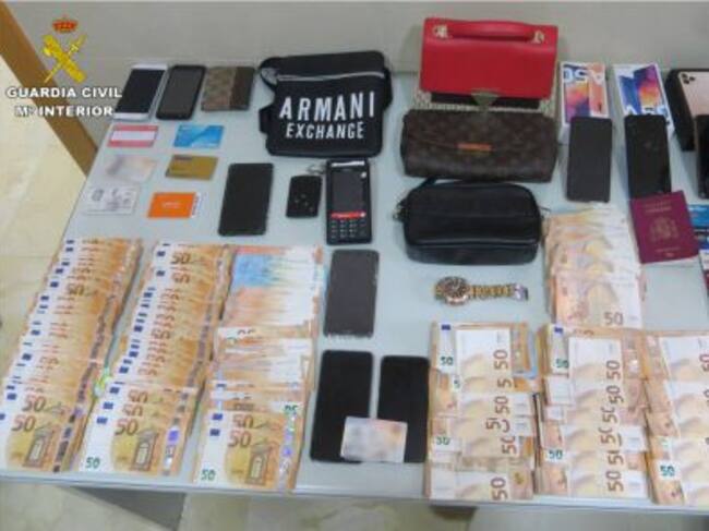 Efectivos y dinero recuperado en los registros