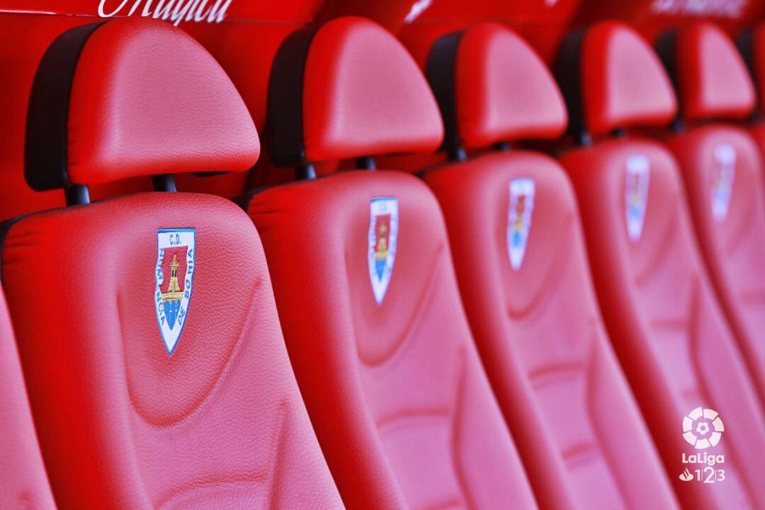 La plantilla del Numancia aún necesita refuerzos.