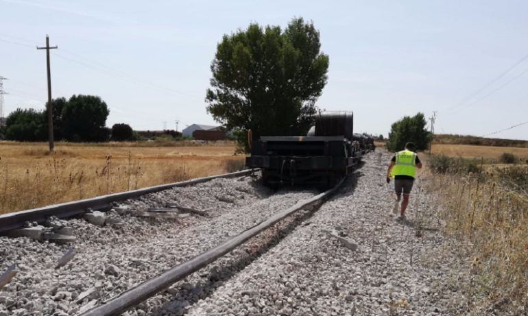 Las vías en este tramo quedaron reriamente dañadas