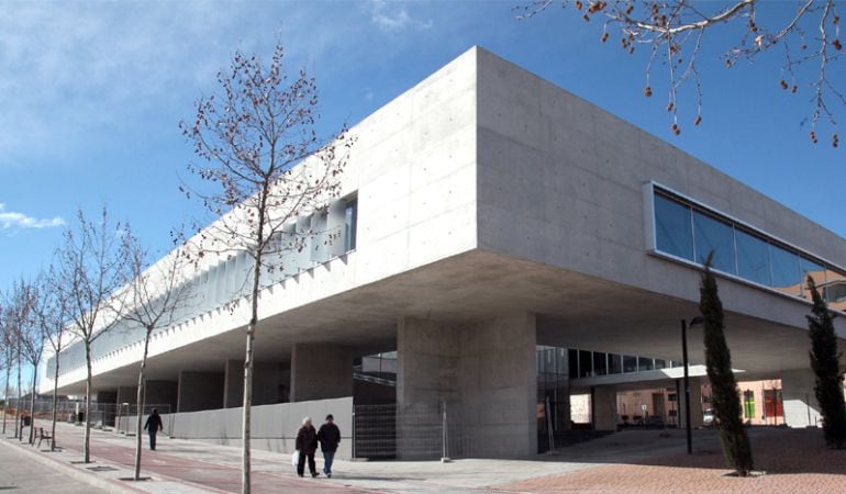 El Espacio Miguel Delibes es un referente cultural de Alcobendas en la Avenida Magia, 4