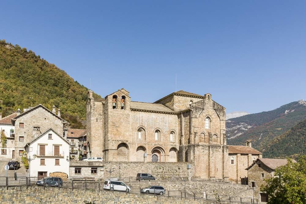 Este fin de semana en la Iglesia de San pedro de Siresa se realizarán conciertos del Festival camino de Santiago