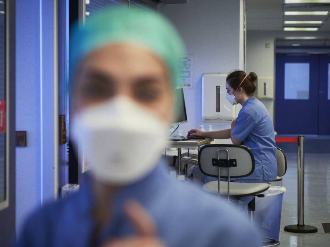 La cifra de sanitarios contagiados en la provincia se ha reducido de forma importante en los últimos 15 días