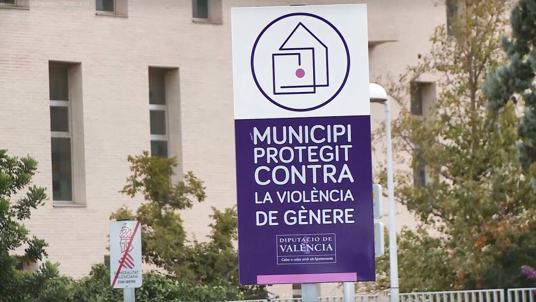 Cartel de municipios contra la violencia de género 